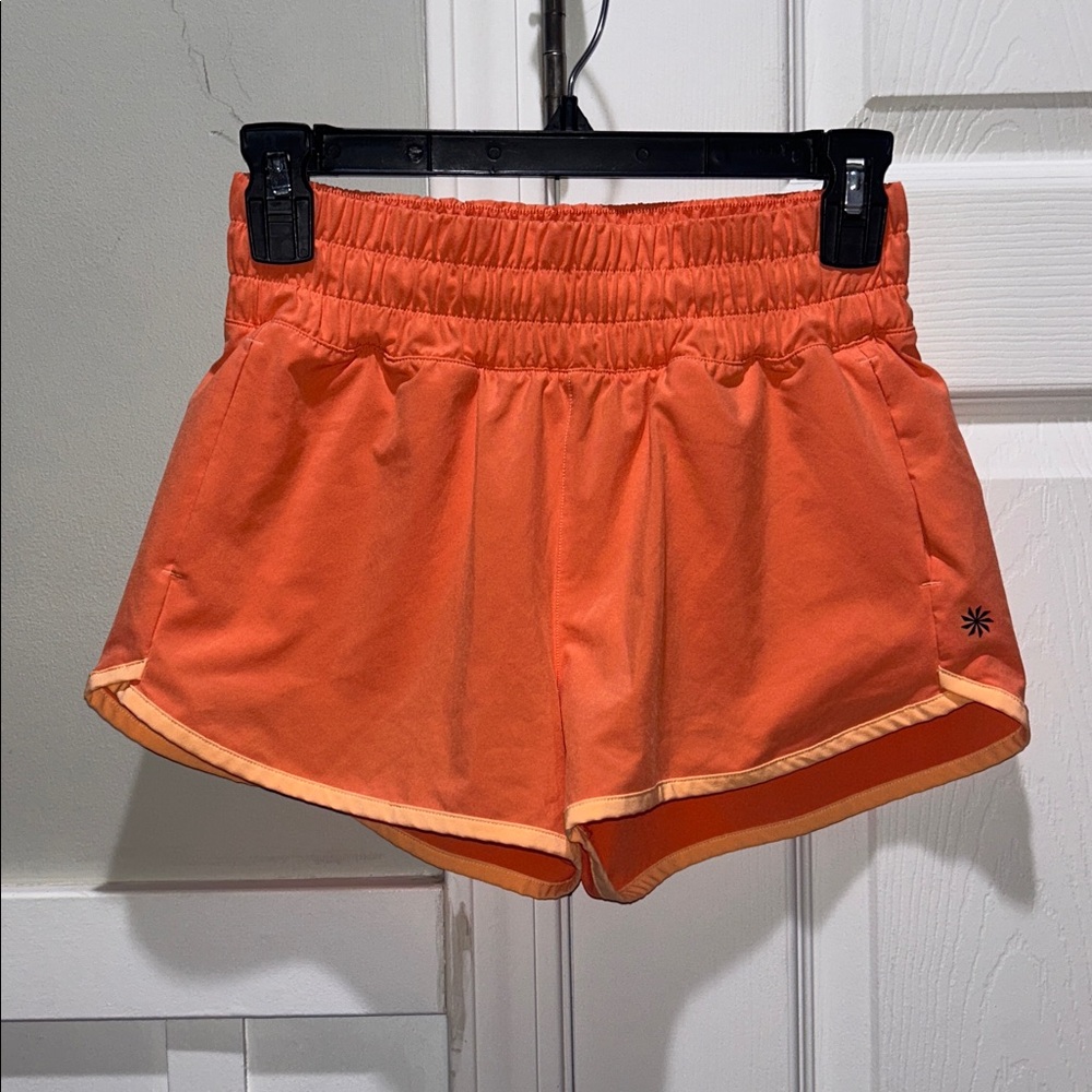 Athleta Girl Orange Run Free 2.5" Shorts